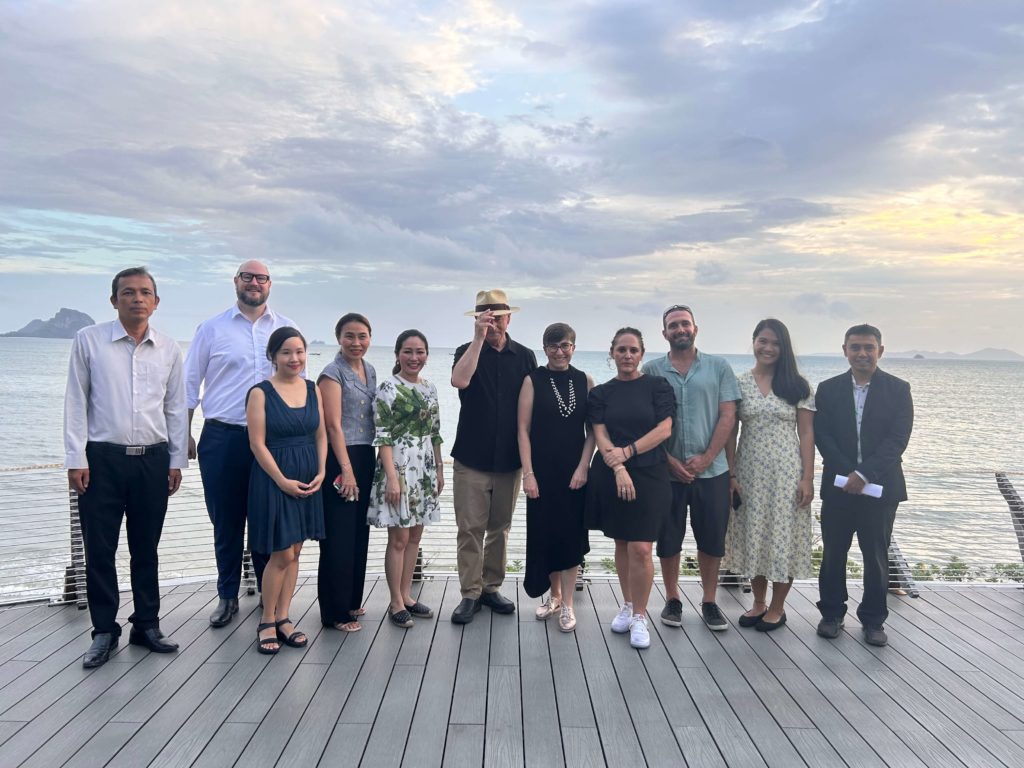 Krabi Sunset Cruises welcomes Ambassador to Thailand, Angela Macdonald PSM