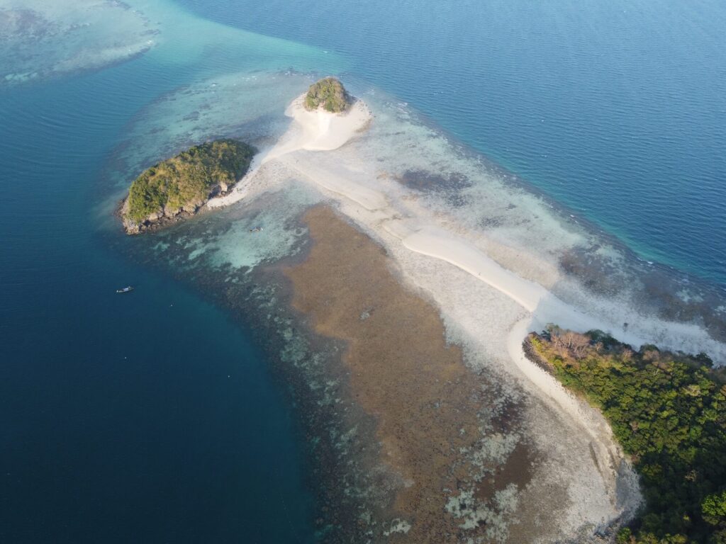 Tup Island krabi sandbar at lowtide