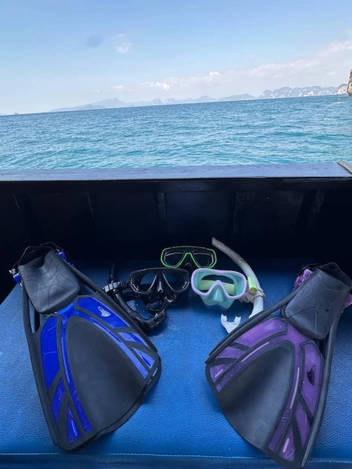 snorkeling-gear